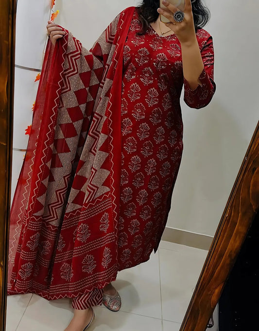 Red Cotton Geometric Printed Kurta Set with Dupatta